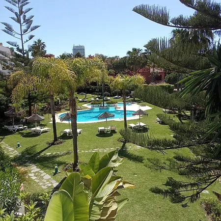 شقة Elviria Beauty By The Sea ماربيا